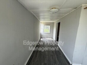 209 N Main St in Wayland, MI - Foto de edificio - Building Photo