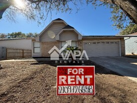 1211 Tinson in San Antonio, TX - Building Photo