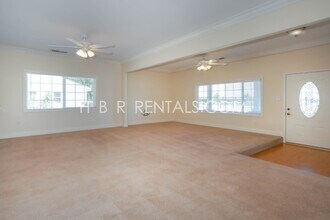 1909 Valpico Rd in Tracy, CA - Building Photo - Building Photo