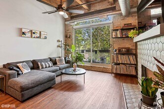 1740 N Maplewood Ave in Chicago, IL - Building Photo - Building Photo