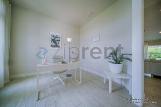 15329 Aldama Cir in Port Charlotte, FL - Building Photo - Building Photo
