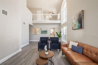 6945 Hickory Creek in Plano, TX - Building Photo - Building Photo