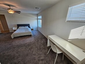 1171 Twincrest Ave in North Las Vegas, NV - Building Photo - Building Photo