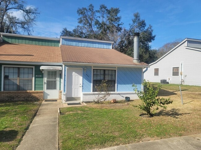 property at 3986 Breezee Ct