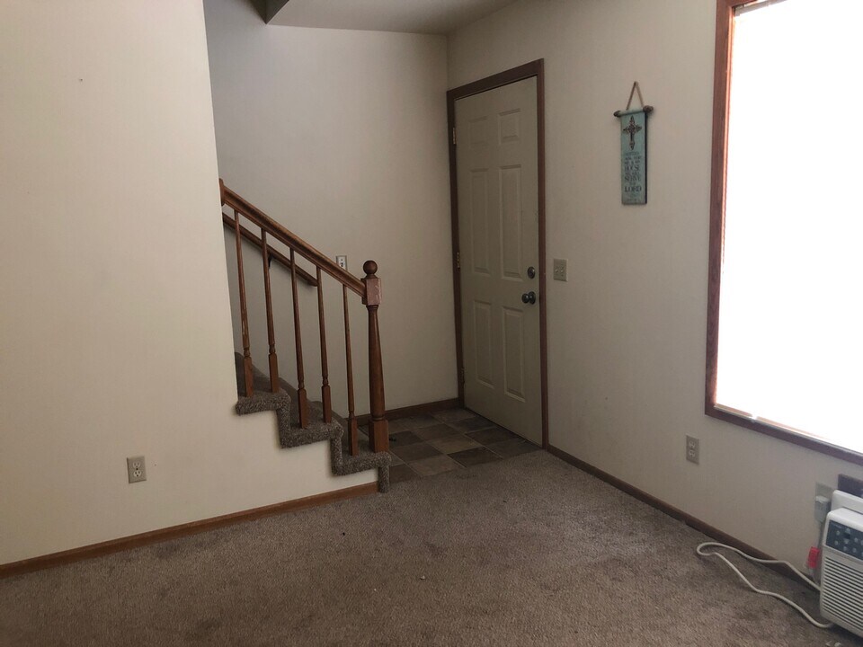 3204 Brian St, Unit #1 in Eau Claire, WI - Building Photo