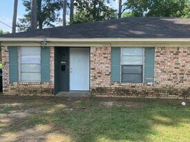 102 W Shofner Dr, Unit A