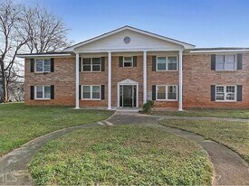 205 Douglas St, Unit 4 in Cartersville, GA - Building Photo