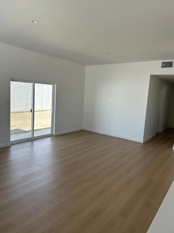 9220 E Ave T in Littlerock, CA - Building Photo - Building Photo