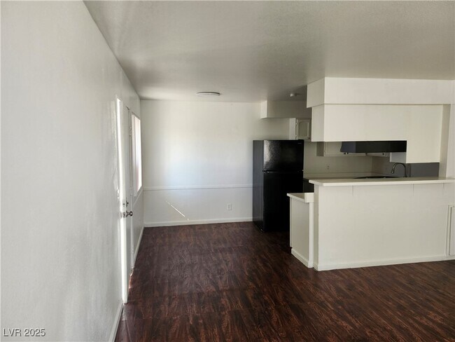 property at 1664 Stevens St