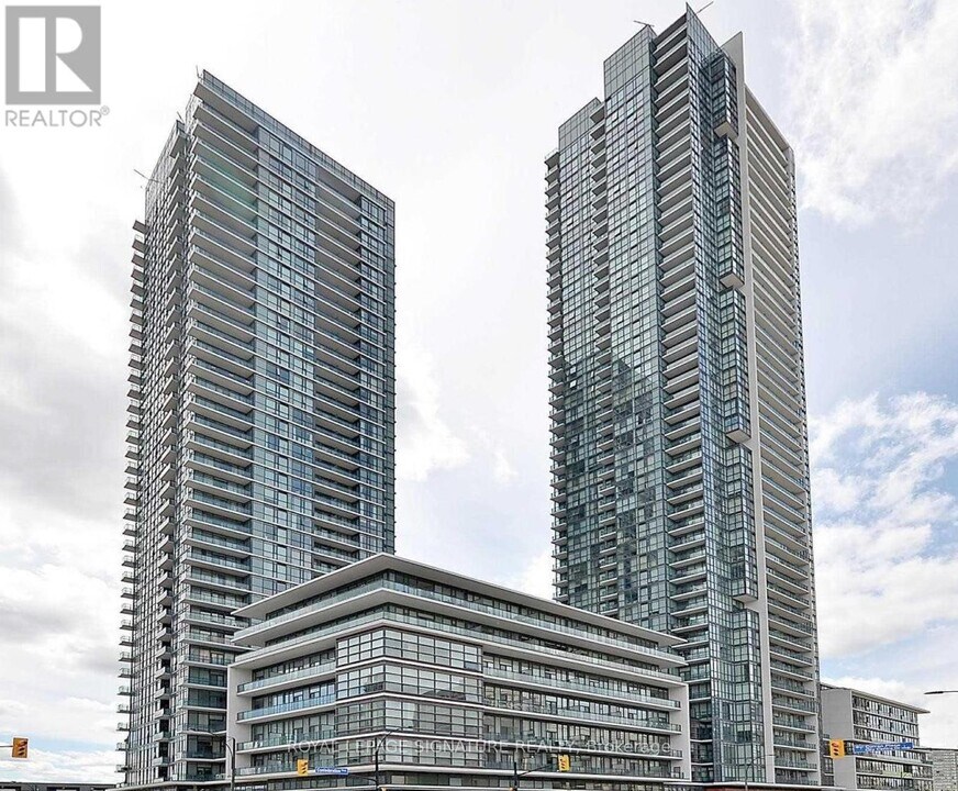 4065 Brickstone Mews in Mississauga, ON - Building Photo