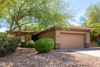 2237 W Firethorn Way in Anthem, AZ - Building Photo - Building Photo