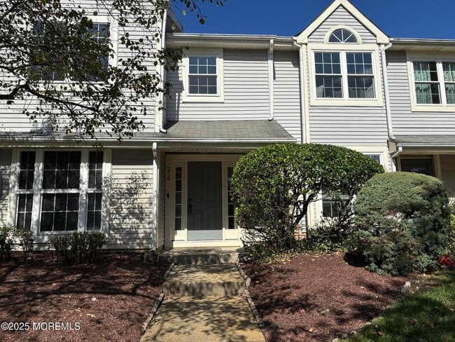property at 276 Sugar Maple Ct