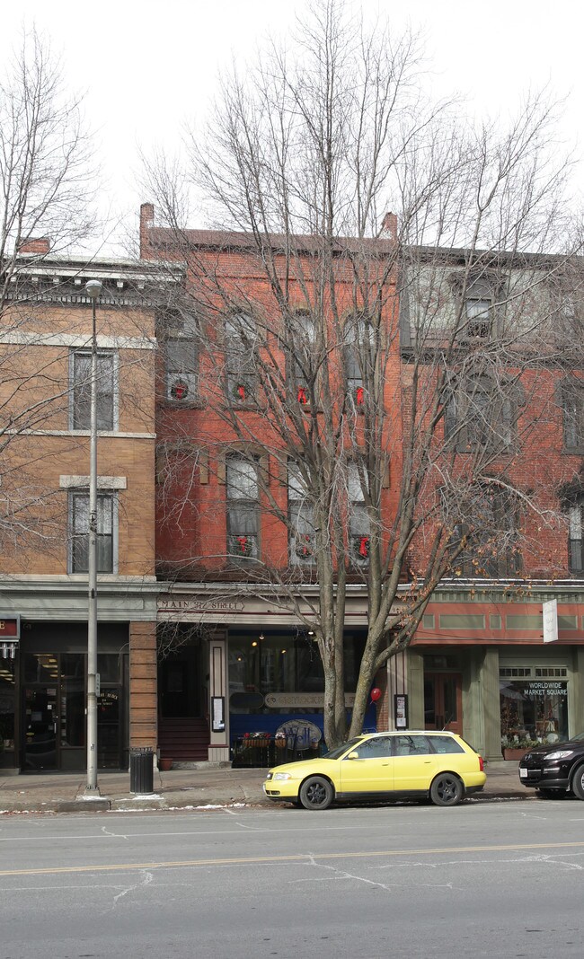 312 Main St in Great Barrington, MA - Building Photo - Building Photo