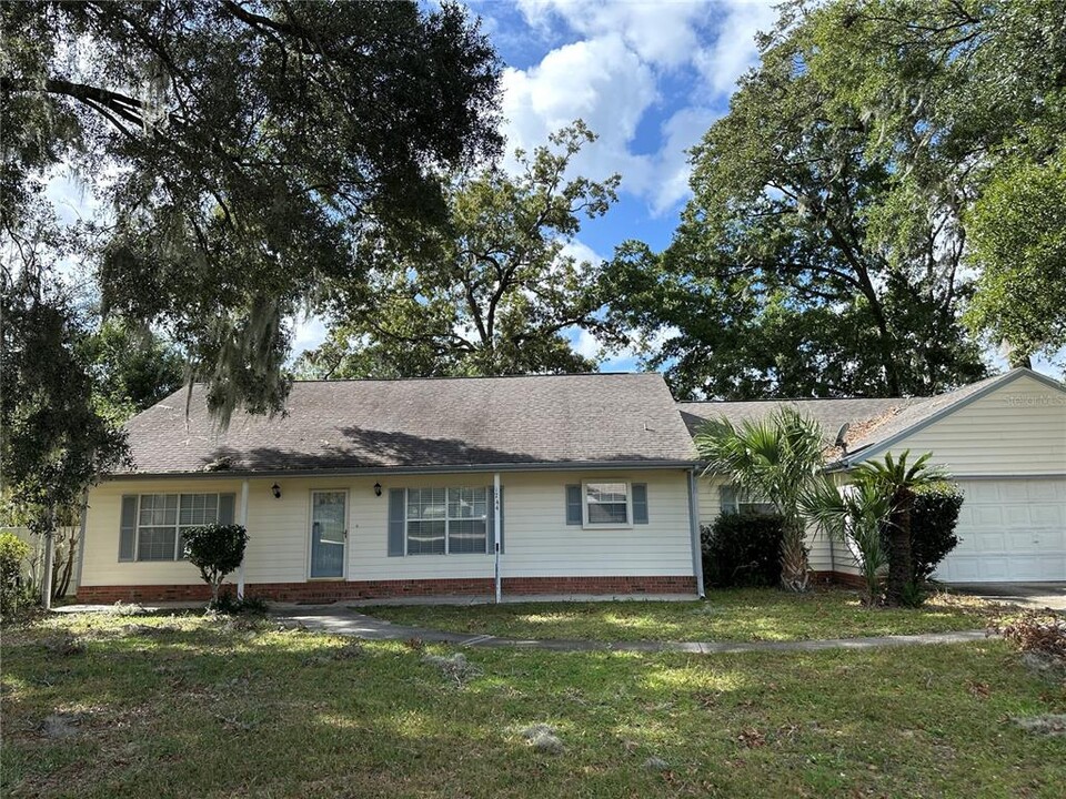 1744 SE 39th Terrace in Ocala, FL - Building Photo