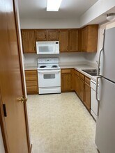 2724 Coralberry Ct in Lawrence, KS - Building Photo - Building Photo