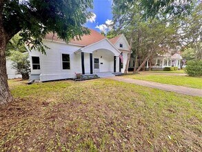 508 E Franklin St in Hillsboro, TX - Building Photo - Building Photo