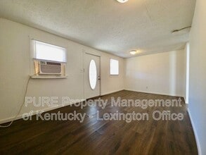 207 Mt Vernon Rd in Berea, KY - Building Photo - Building Photo
