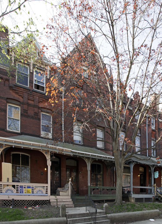 3210 Powelton Ave in Philadelphia, PA - Foto de edificio