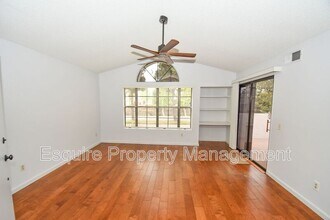 1115 Mission Verde Dr in Camarillo, CA - Building Photo - Building Photo