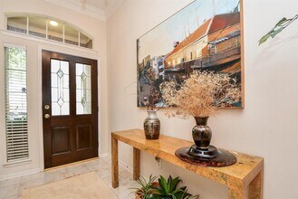 1211 Magnolia Woods Ct in Sugar Land, TX - Foto de edificio - Building Photo