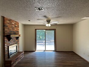5420 Evanbrook Terrace in Oklahoma City, OK - Building Photo - Building Photo