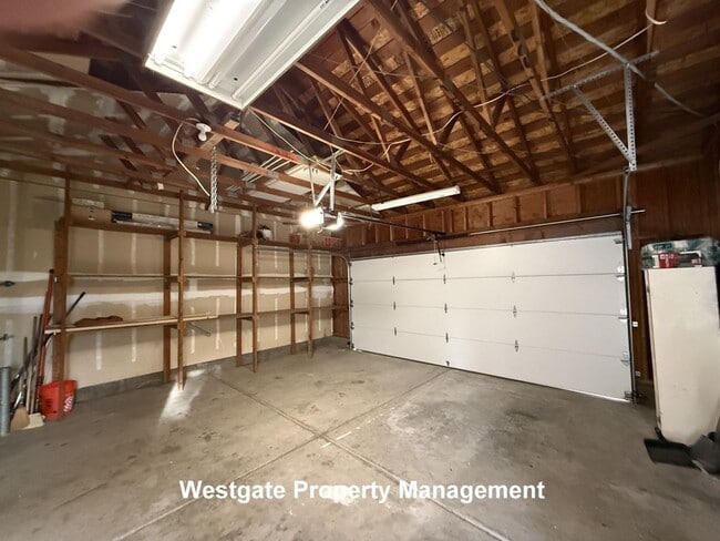 1613 Perseus Ct in Petaluma, CA - Building Photo - Building Photo