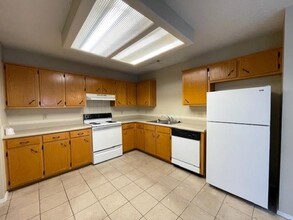 1407 S 12th St in Rogers, AR - Building Photo - Building Photo