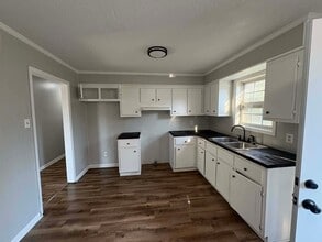 131 Wayne St in Brownsville, TN - Building Photo - Building Photo