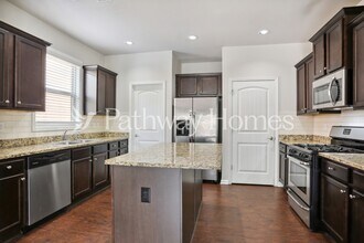 2401 Oakleaf Cir in Lithonia, GA - Building Photo - Building Photo