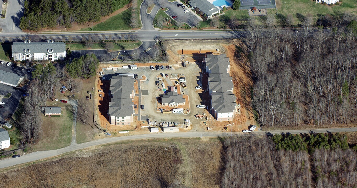 Elmsley Trail in Greensboro, NC - Foto de edificio