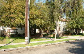 707 Raleigh St in Glendale, CA - Building Photo - Building Photo