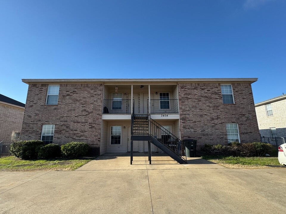 3404 Zephyr Rd in Killeen, TX - Building Photo