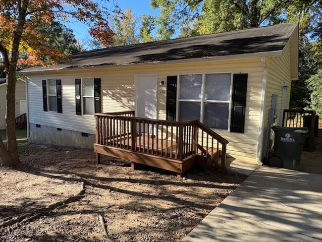property at 1956 Doby Dr
