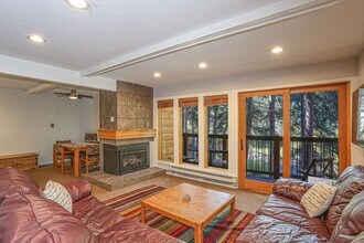 815 Columbine Rd in Breckenridge, CO - Building Photo - Building Photo
