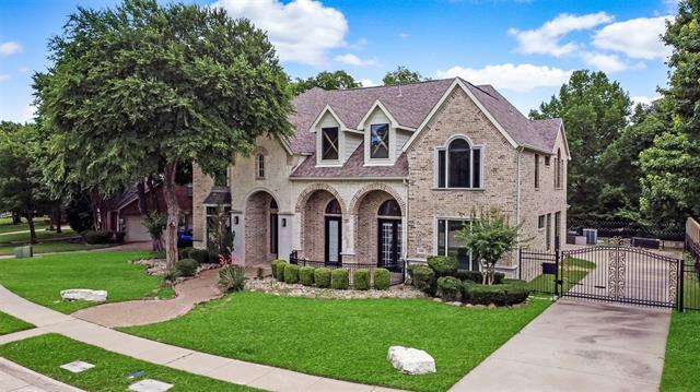 property at 3310 Meadow Wood Dr
