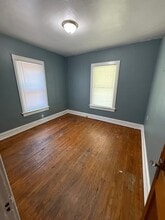 2241 Yale Blvd in Springfield, IL - Building Photo - Building Photo
