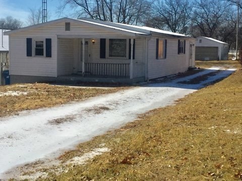 1107 N Park Ave in Springfield, IL - Building Photo