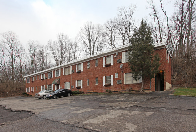 Mahogany Hills in Cincinnati, OH - Foto de edificio - Building Photo