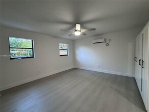 12530 SW 29th Terrace in Miami, FL - Building Photo - Building Photo