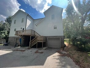 711 Ewing Blvd, Unit A in Murfreesboro, TN - Foto de edificio - Building Photo