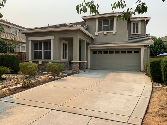 481 Montecito Dr in Brentwood, CA - Building Photo - Building Photo