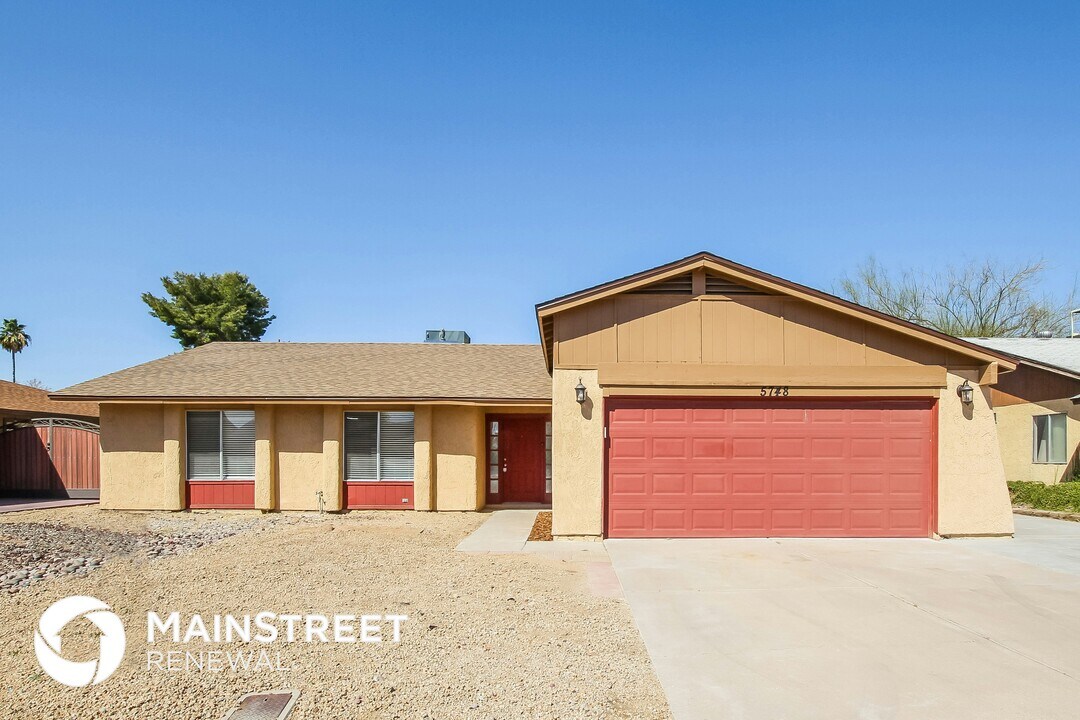 5748 W Libby St in Glendale, AZ - Building Photo