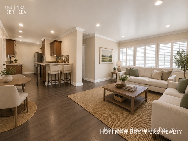 1913 1/2 Claudina Ave-