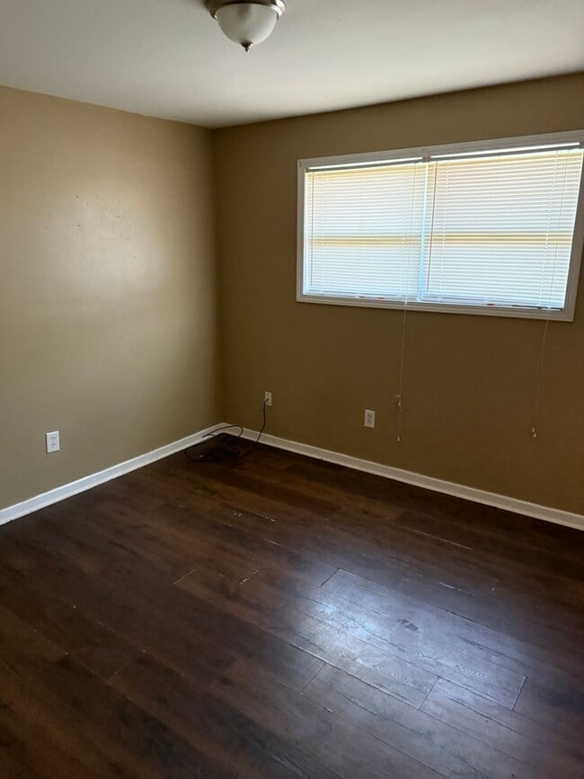4819-4821 Lynhuber Dr in New Orleans, LA - Building Photo - Building Photo