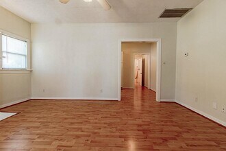 837 Peddie St in Houston, TX - Building Photo - Building Photo