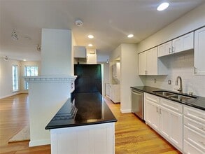 4402 Buena Vista St in Dallas, TX - Building Photo - Building Photo