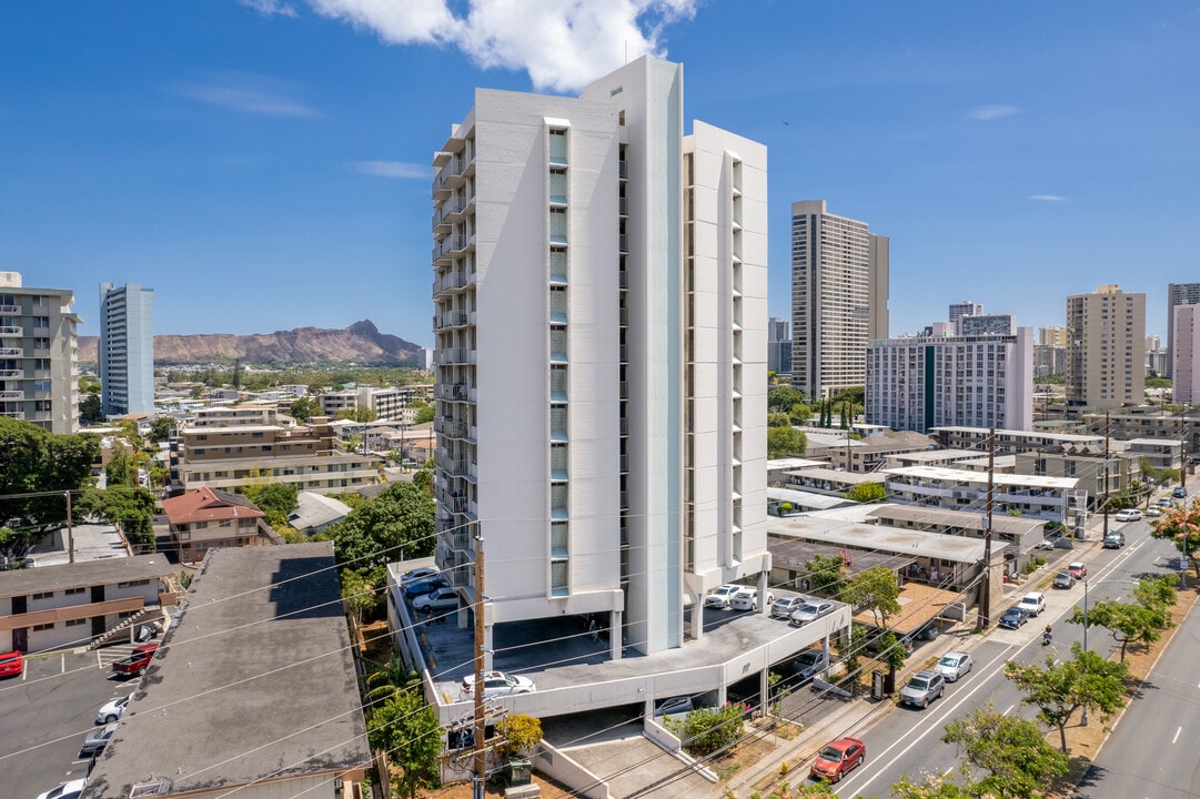845 University Ave in Honolulu, HI - Foto de edificio