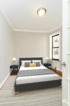 334 E 100th St in New York, NY - Foto de edificio - Building Photo