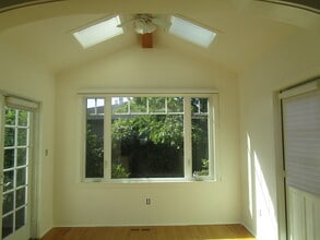 4810 Crystal St in Capitola, CA - Building Photo - Building Photo