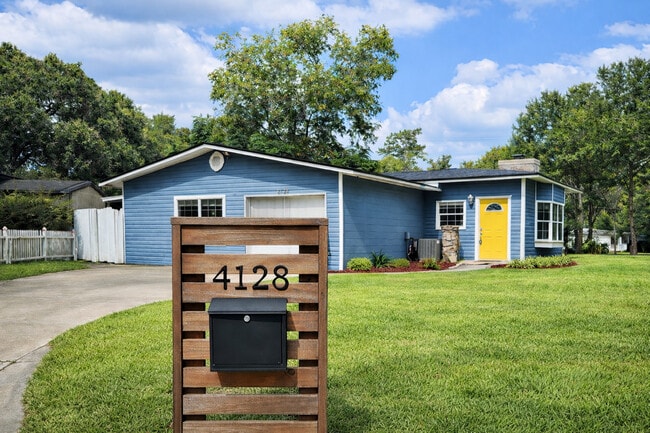 4128 Arcot Cir in Jacksonville, FL - Building Photo - Building Photo